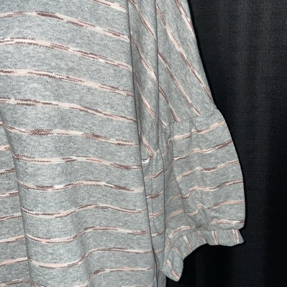 L. Luna Plus Size Top - Picture 4 of 6